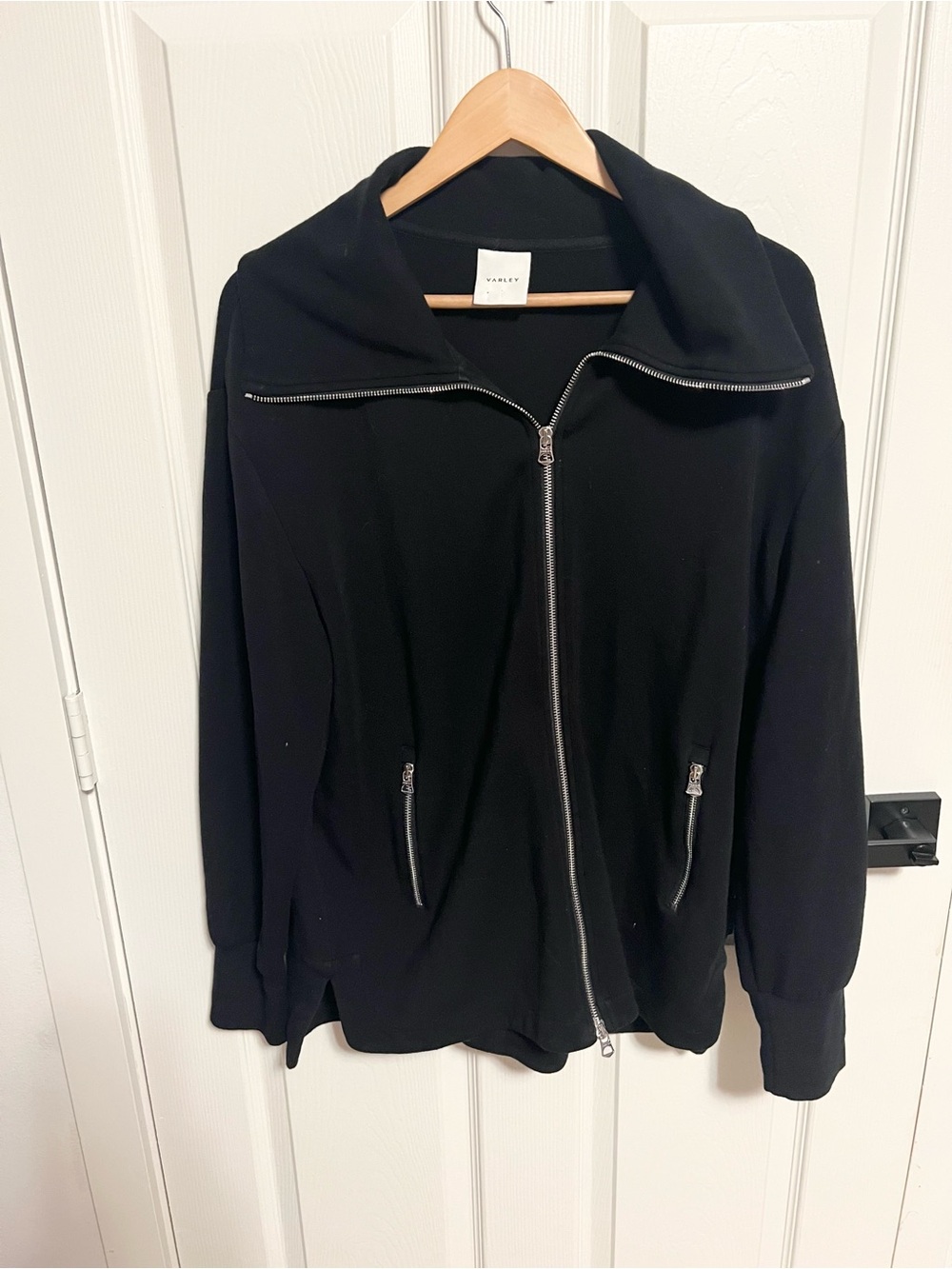 Varley•Adair Zip Through Full Zip black XL - Picture 10 of 12